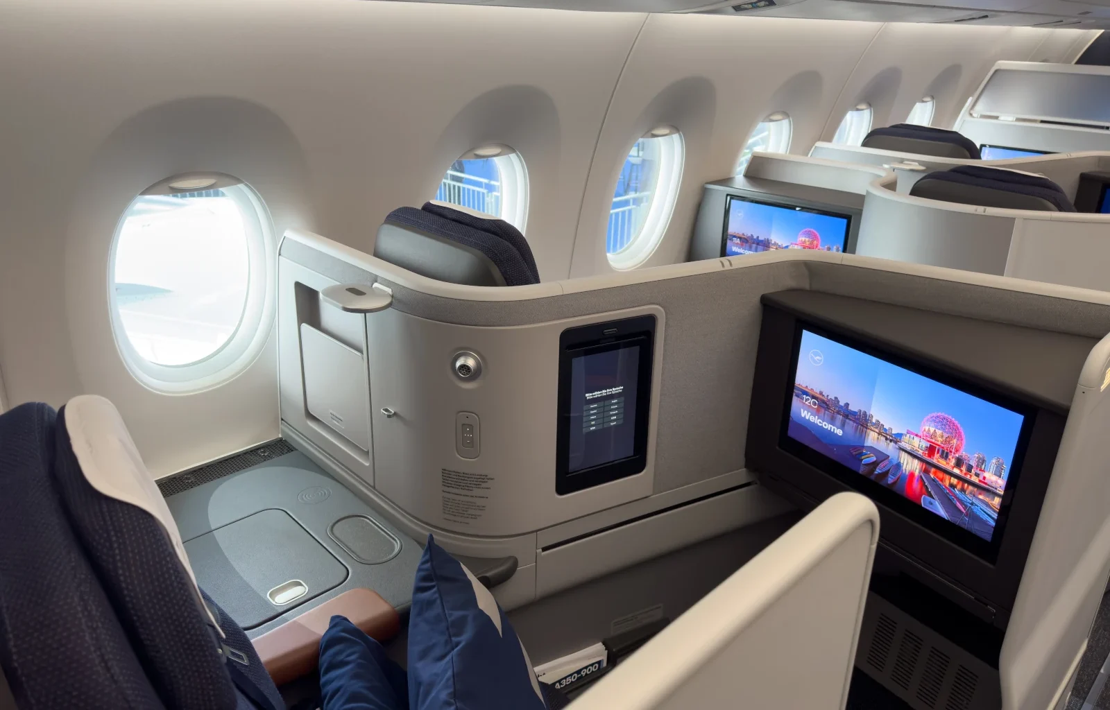 Computer, Text, Im Haus, Flugzeugkabine